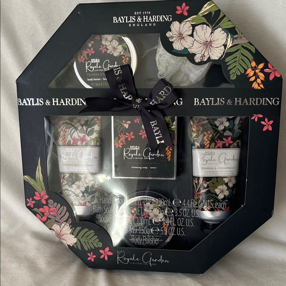Baylis & Harding Body Care Set